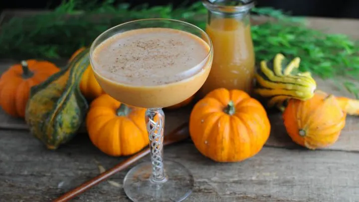 Pumpkin Harvest Cocktail - bourbon, pumpkin, cream
