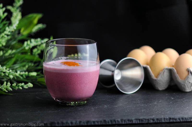 Concord Negroni Flip - Negroni Cocktail Recipe | Gastronom Cocktails