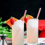 Strawberry cocktails, red/white straws