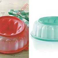 Tupperware Jel-Ring, Jello Mold, Ice Ring in Mint/Red by Tupperware