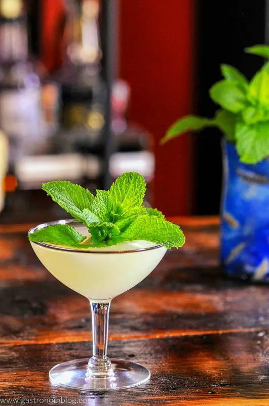 Southside cocktail recipe in coupe with mint bunch on top