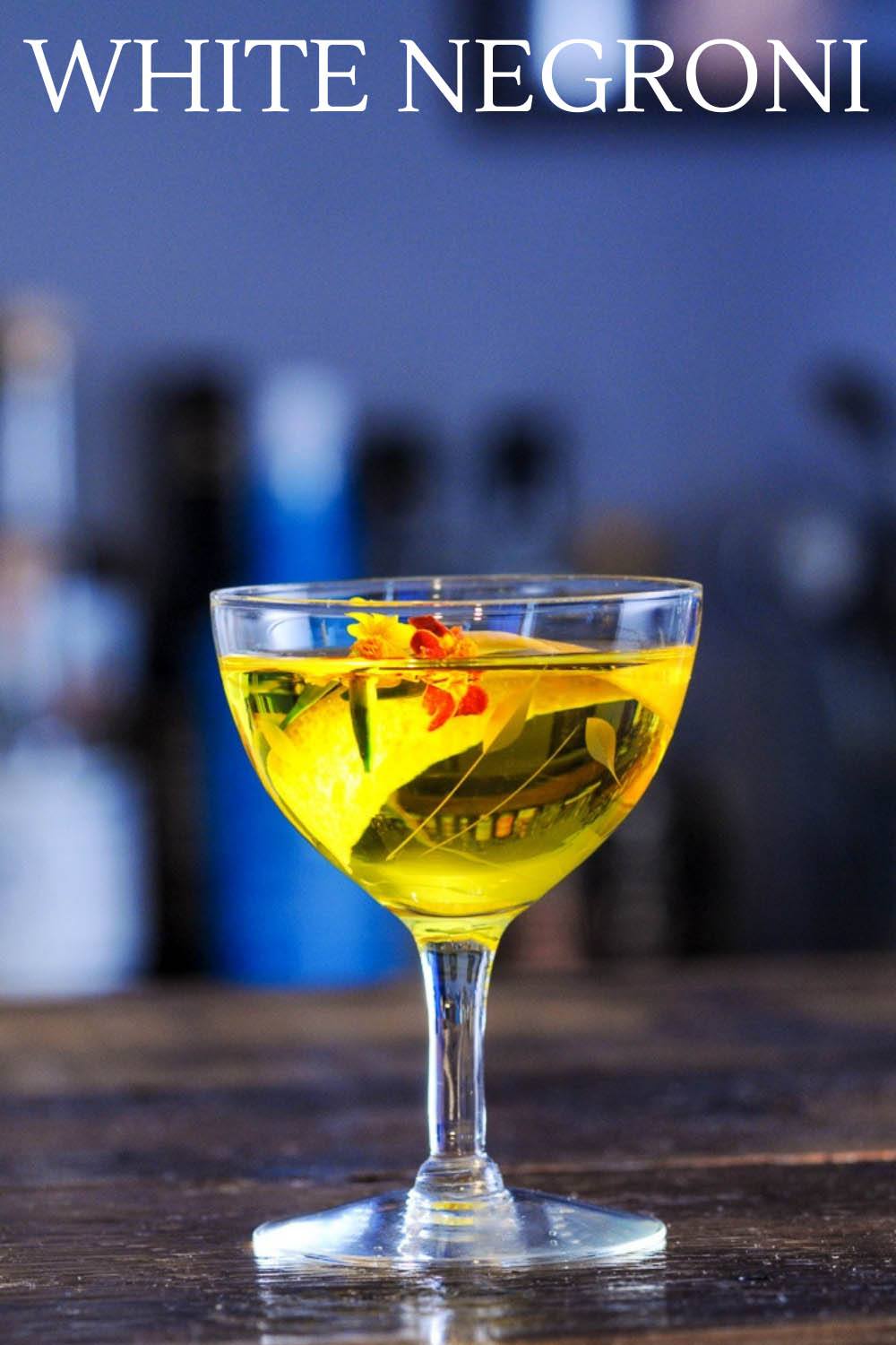 White Negroni Cocktail Recipe Negroni Bianco Gastronom Cocktails