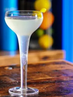 cropped-French-75-Gin-Cocktail-7.jpg