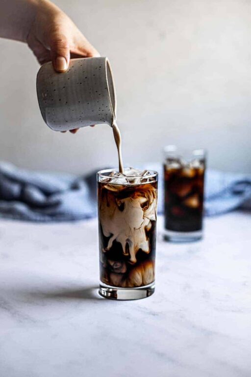 27 Easy Irish Cream Cocktail Recipes - Gastronom Cocktails