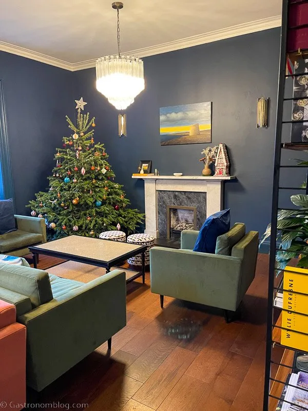 blue painted drawing room at Killiecrankie House