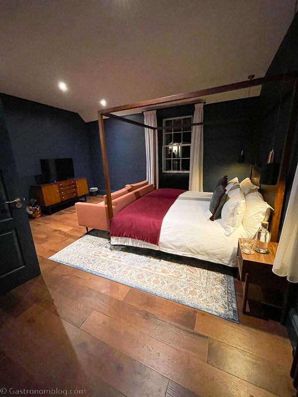 view of bedroom at Killiecrankie House in Scotland, 4 poster bed