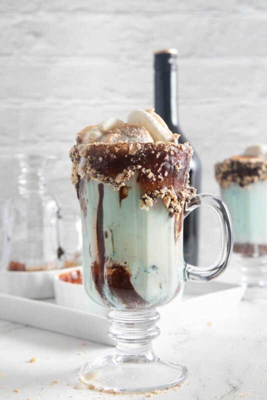 27 Easy Irish Cream Cocktail Recipes Gastronom Cocktails