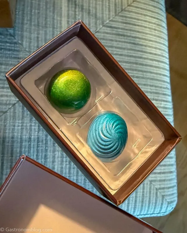 welcome chocolates at Aida Hotel Kansas City