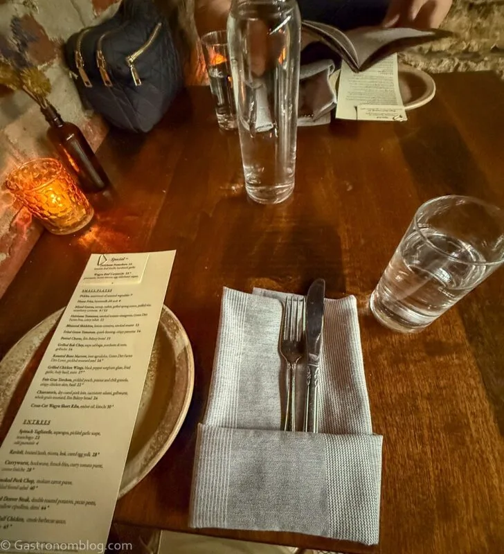 place setting at Fox & Pearl Kansas City